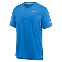 T-shirt performance à encolure en V avec logo Los Angeles Chargers Sideline Coach Chevron Lock Up Nike bleu poudré pour homme