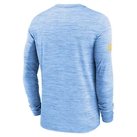 T-shirt Nike Performance à manches longues bleu poudre Los Angeles Chargers Sideline Velocity pour homme