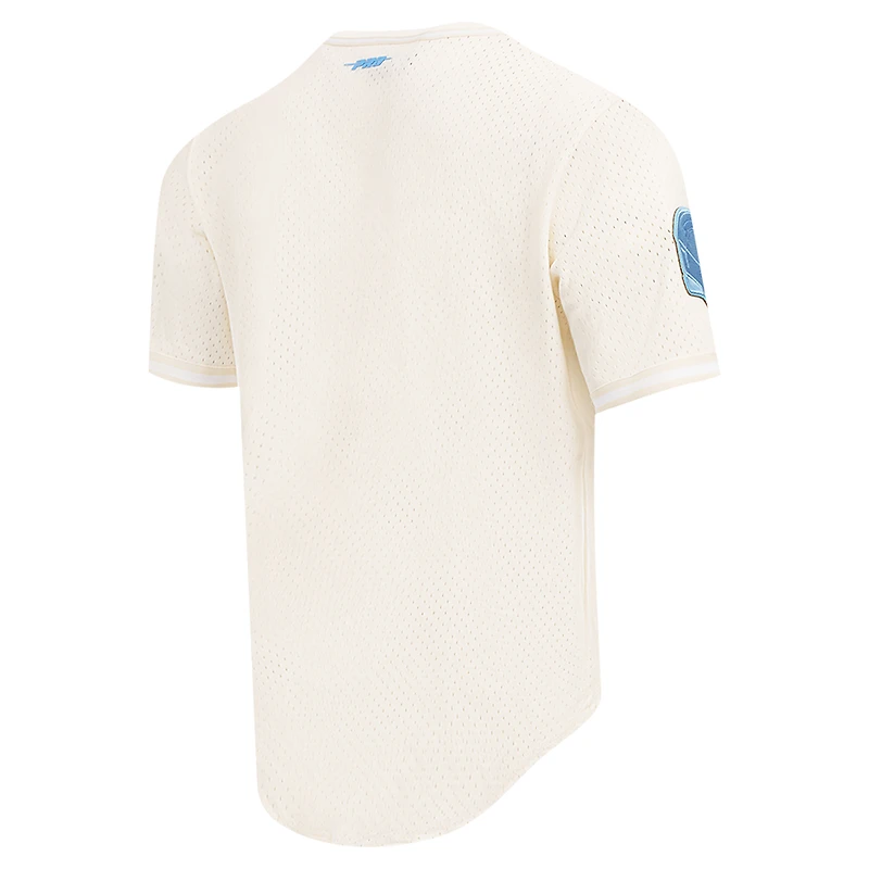 Maillot de baseball boutonné triple ton sur pour homme Pro Standard Justin Herbert crème Los Angeles Chargers nom et numéro