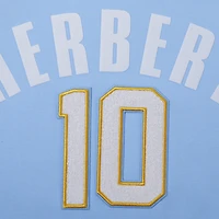 T-shirt à capuche Pro Standard Justin Herbert pour hommes, bleu poudre, nom et numéro du joueur des Chargers de Los Angeles