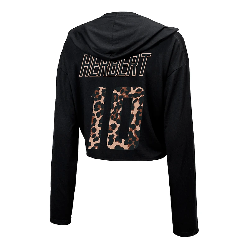 Majestic Threads pour femmes Justin Herbert Noir Los Angeles Chargers Léopard Nom et numéro du joueur Sweat à capuche court manches longues