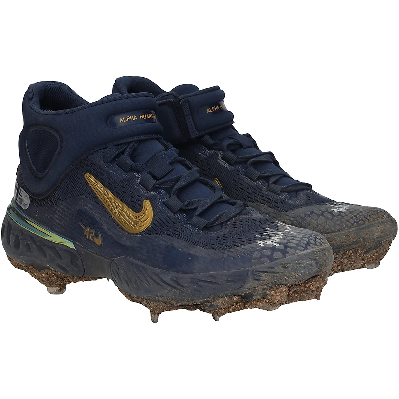 Crampons Nike bleu marine autographiés par les Dodgers de Los Angeles, portés lors de la saison 2024 de la MLB.