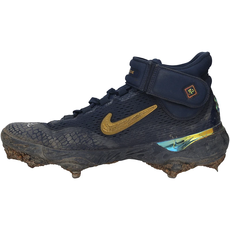 Crampons Nike bleu marine autographiés par les Dodgers de Los Angeles, portés lors de la saison 2024 de la MLB.