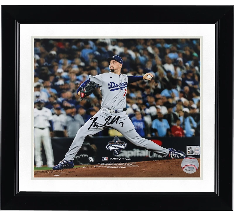 Photographie autographiée de Blake Snell, champion des World Series 2025 des Dodgers de Los Angeles (8" x 10")