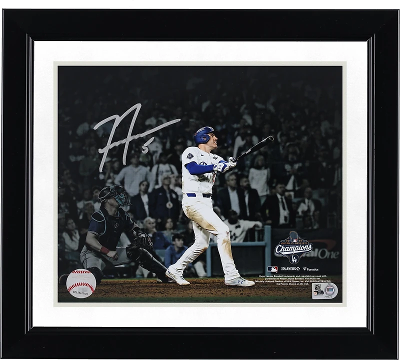 Photographie autographiée de Freddie Freeman des Dodgers de Los Angeles, 20 x 25 cm, coup de circuit lors du troisième match des World Series 2025
