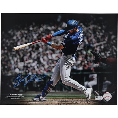 Photo Spotlight autographiée de Kyle Tucker, joueur des Dodgers de Los Angeles, format 11 x 14 pouces