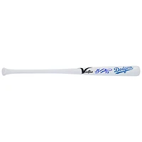 Bâton miniature Victus autographié par Kyle Tucker des Dodgers de Los Angeles (identification de l'équipe).