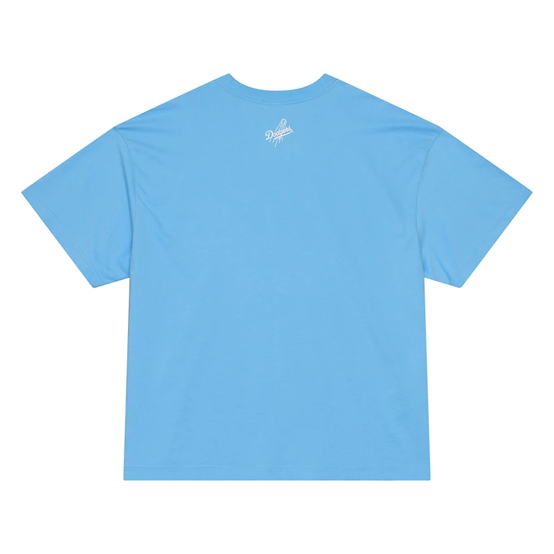 T-shirt premium Mitchell & Ness bleu clair pour homme, avec l'insigne des Dodgers de Los Angeles.
