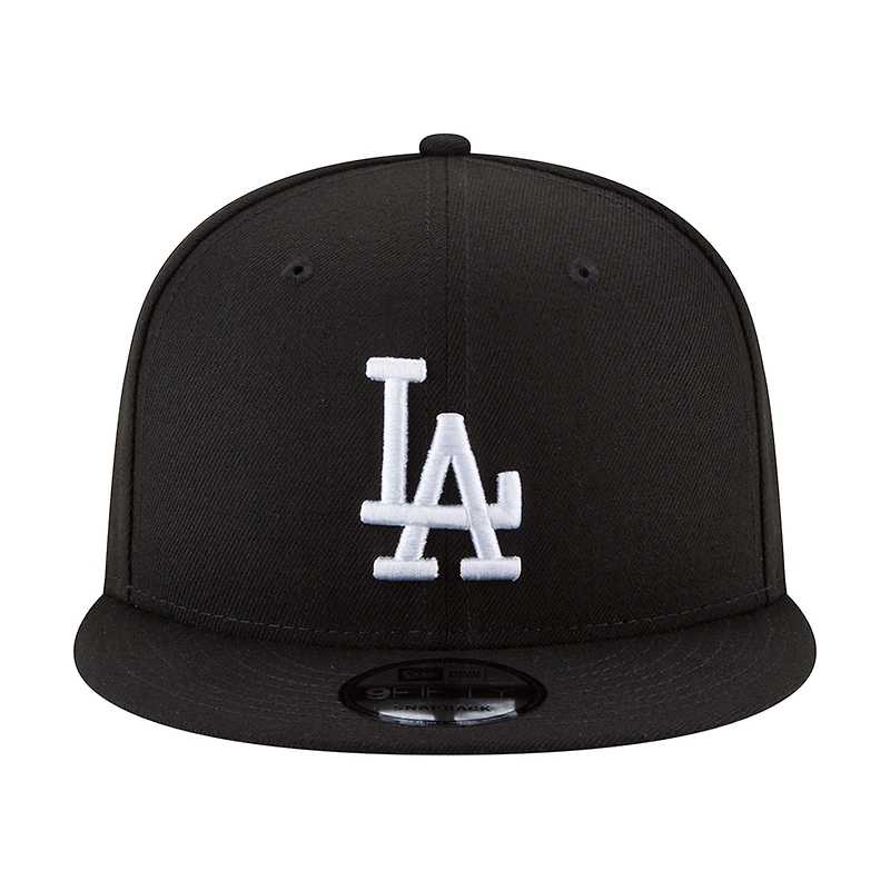 Men's New Era Black Los Angeles Dodgers 2024/25 Back-to-Back Champions Diamond Side Patch 9FIFTY Snapback Hat