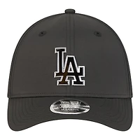 Men's New Era  Black Los Angeles Dodgers Metallic 39THIRTY M-Crown Flex Hat