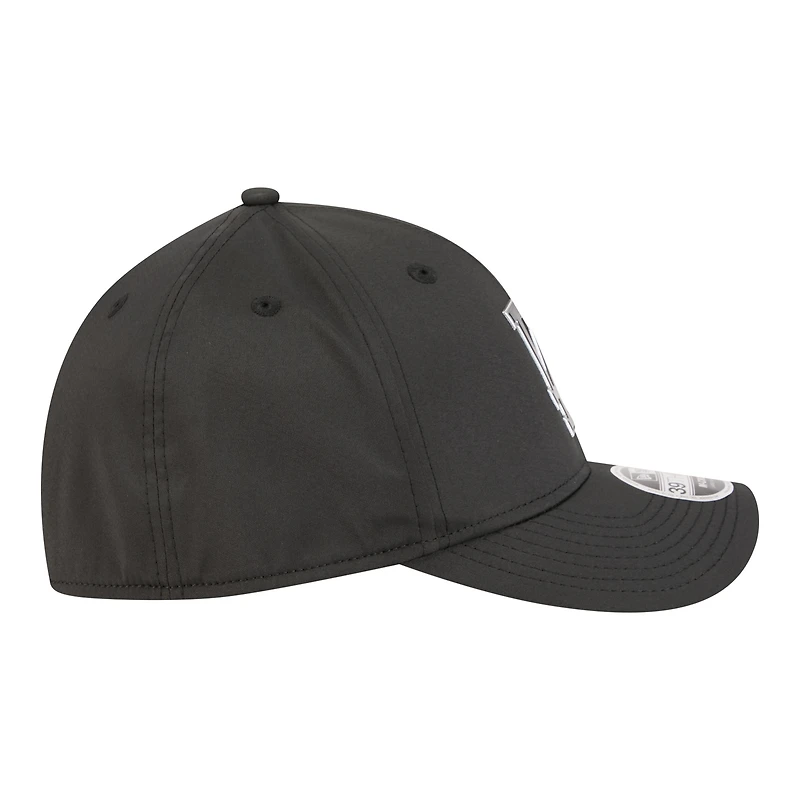 Men's New Era  Black Los Angeles Dodgers Metallic 39THIRTY M-Crown Flex Hat