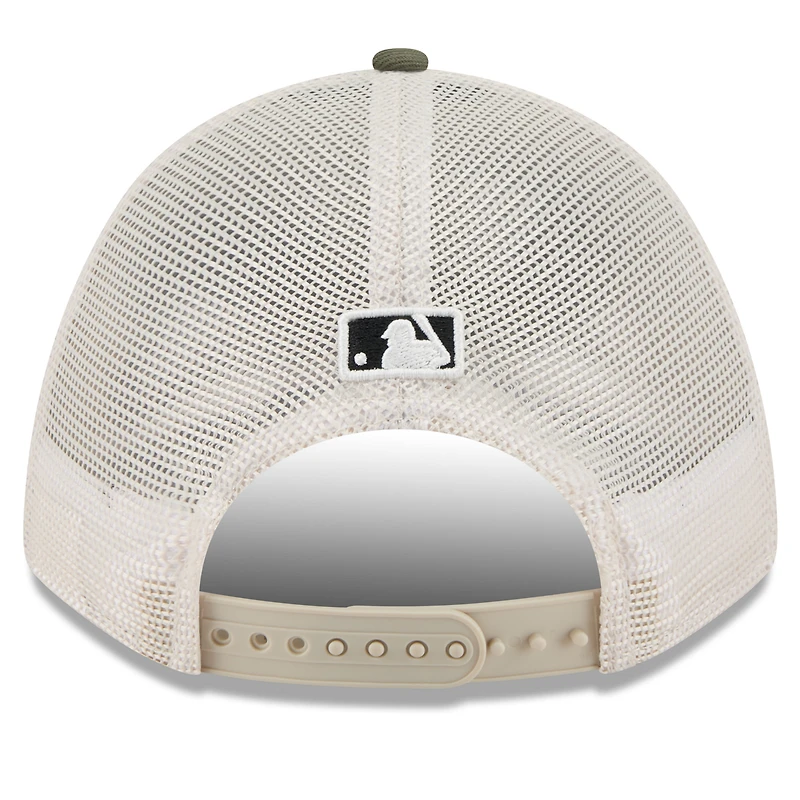 Casquette ajustable New Era 9FORTY M-Crown A-Frame beige clair/olive pour homme, édition 2025 des Dodgers de Los Angeles, motif Armed Forces Day