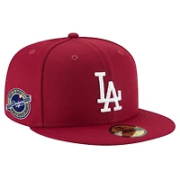 Casquette New Era rouge Los Angeles Dodgers 2024/25 Champions en série, modèle 59FIFTY ajusté, avec écusson latéral circulaire.