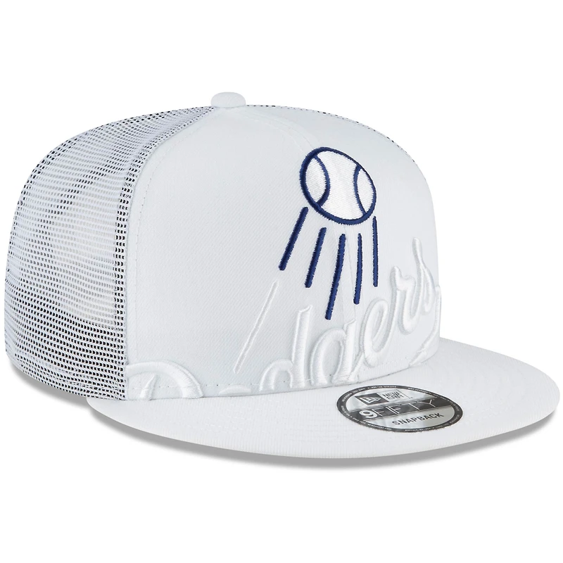 Men's New Era White Los Angeles Dodgers Elements Trucker 9FIFTY Snapback Hat