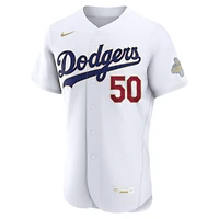 Maillot authentique Nike Mookie Betts blanc Los Angeles Dodgers Collection Or 2026 pour homme