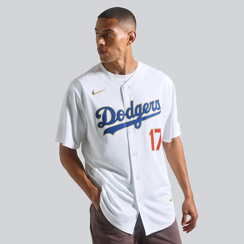 Maillot Nike Shohei Ohtani blanc Los Angeles Dodgers Collection Or 2026 Kanji Stadium pour homme