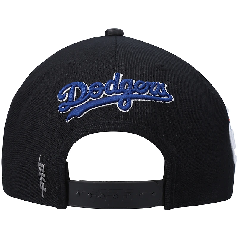 Men's Pro Standard Black Los Angeles Dodgers Stacked Logo Snapback Hat