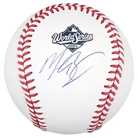 Logo autographié de la Série mondiale 2025 par Mookie Betts des Dodgers de Los Angeles
