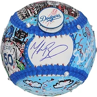 Balle de baseball dédicacée de Mookie Betts par les Dodgers de Los Angeles – Illustration de Charles Fazzino – WN55915102