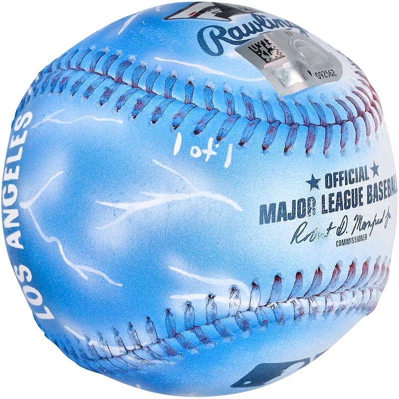 Ballon de baseball autographié par Mookie Betts des Los Angeles Dodgers - Illustration par Stadium Custom Kicks - #1 de l'édition limitée 1 - B717743