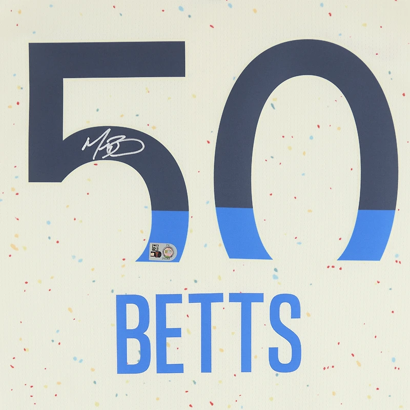 Maillot Nike City Connect crème dédicacé par Mookie Betts des Dodgers de Los Angeles