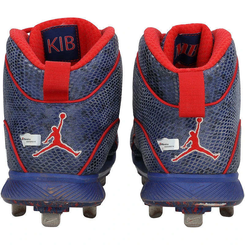 Mookie Betts, chaussures de sport Royal Jordan Brand dédicacées par les Dodgers de Los Angeles lors du match contre les Marlins de Miami le 7 juillet 2021 : 1-5, HR, RBI