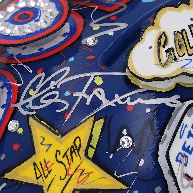 Casque de frappeur Rawlings bleu autographié par Mookie Betts des Los Angeles Dodgers - Illustration de Charles Fazzino