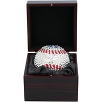 Balle de baseball en cristal Swarovski autographiée par Mookie Betts des Dodgers de Los Angeles – Illustration par Rock On Sports