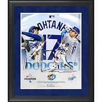 Collage encadré 16" x 20" de Shohei Ohtani, champions de la série mondiale 2024 des Dodgers de Los Angeles, avec un morceau de baseball utilisé lors du match de la saison 2024