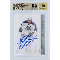 Carte autographiée Upper Deck SP authentique n° 121 Beckett Fanatics Witnessed 9.5/10 des Los Angeles Kings de Anze Kopitar 2007-08