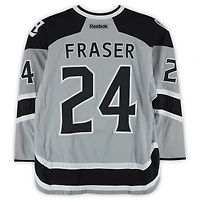 Maillot argenté Reebok n° 24 porté par Colin Fraser lors de l'entraînement des Kings de Los Angeles contre les Ducks d'Anaheim le 25 janvier 2014 - Série des stades de la LNH - Porté pendant l'échauffement