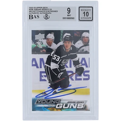 Jordan Spence Los Angeles Kings Carte recrue autographiée 2022-23 Upper Deck Series 1 Youngs Guns #238 Beckett Fanatics Witnessed Authenticated 9/10 Rookie