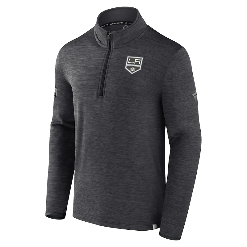 Haut à enfiler authentique quart de zip Fanatics Heather Charcoal des Kings Los Angeles pour hommes