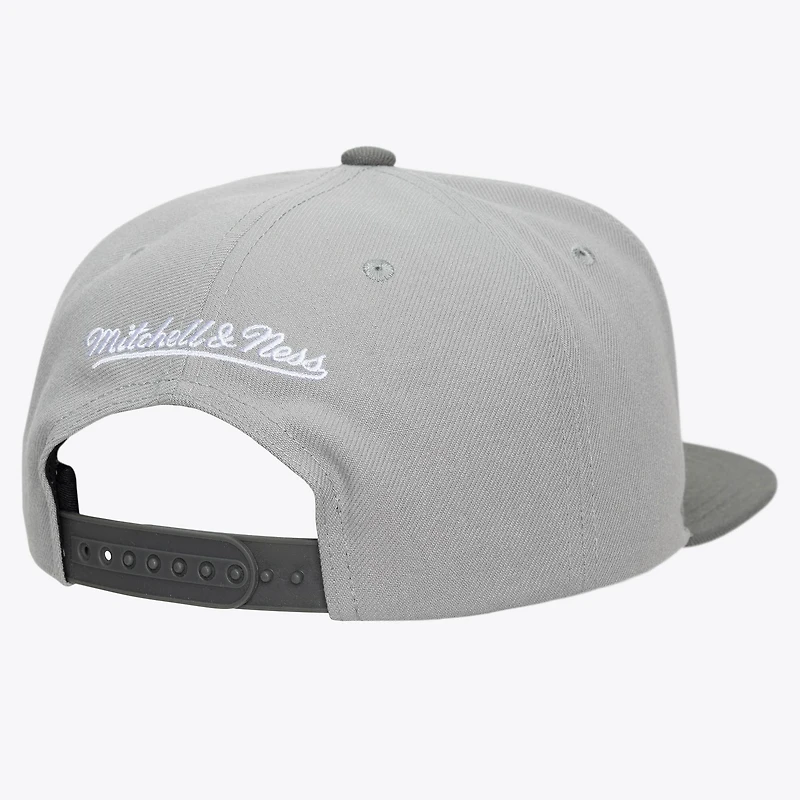 Men's Mitchell & Ness  Gray Los Angeles Kings Legendary Home Snapback Hat