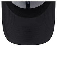 Men's New Era  Black Los Angeles Kings Blackout 39THIRTY Flex Fit Hat