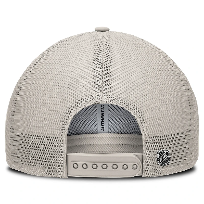 Casquette ajustable Fanatics Tan Los Angeles Kings Authentic Pro Road Trucker pour femme