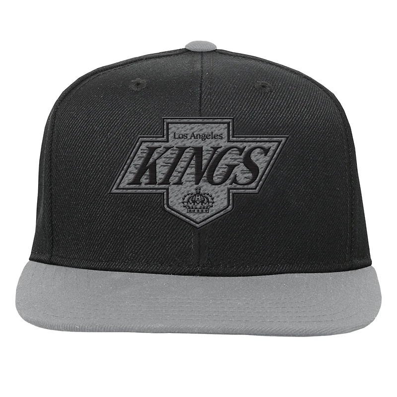 Youth Mitchell & Ness Black/Silver Los Angeles Kings Core Team Two-Tone Snapback Hat