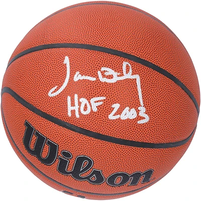 Ballon de basket d'intérieur/extérieur Wilson Authentic Series autographié par James Worthy des Los Angeles Lakers avec inscription « HOF 2003 »