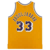 Maillot Swingman dédicacé par Kareem Abdul-Jabbar des Los Angeles Lakers Mitchell & Ness Gold 1984-85