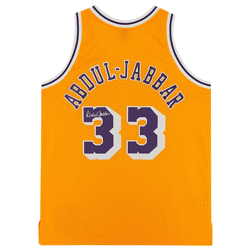 Maillot Swingman dédicacé par Kareem Abdul-Jabbar des Los Angeles Lakers Mitchell & Ness Gold 1984-85