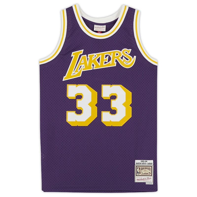 Maillot Swingman violet autographié par Kareem Abdul-Jabbar des Los Angeles Lakers Mitchell & Ness 1983-84