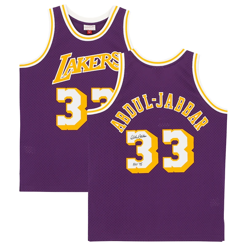 Maillot réplique Mitchell & Ness Hardwood Classics violet autographié par Kareem Abdul-Jabbar des Los Angeles Lakers 1983-84 avec inscription « HOF 95 »