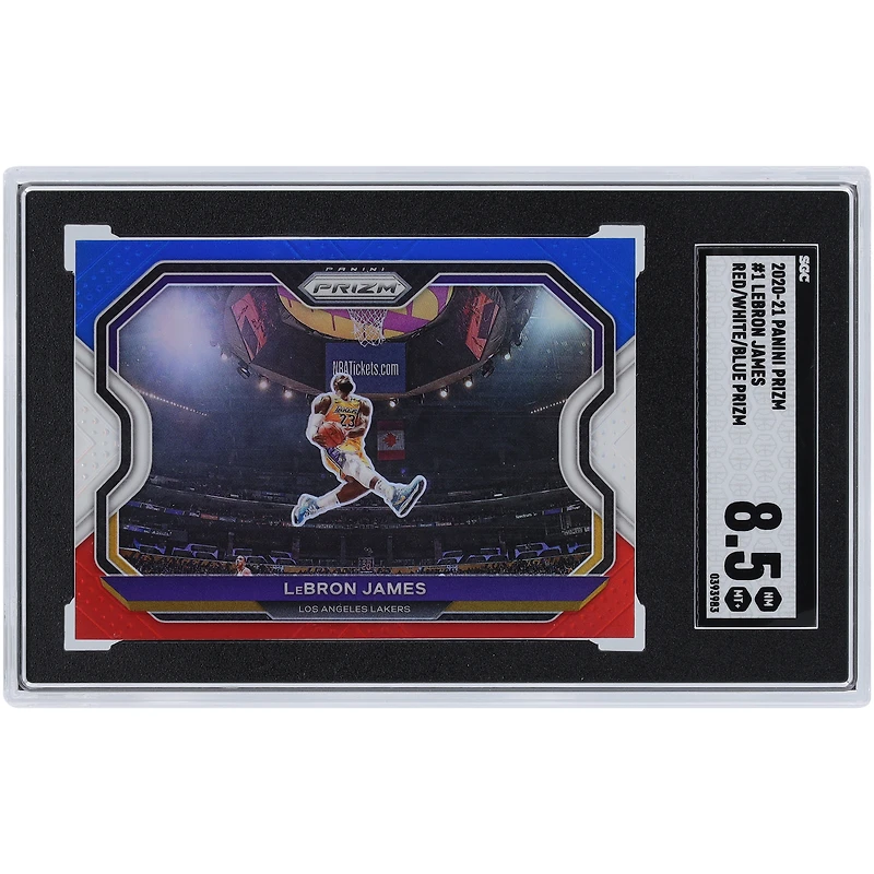 Carte Panini Prizm #1 SGC authentifiée 8,5" des Los Angeles Lakers de LeBron James 2020-21 Rouge Blanc Bleu Prizm