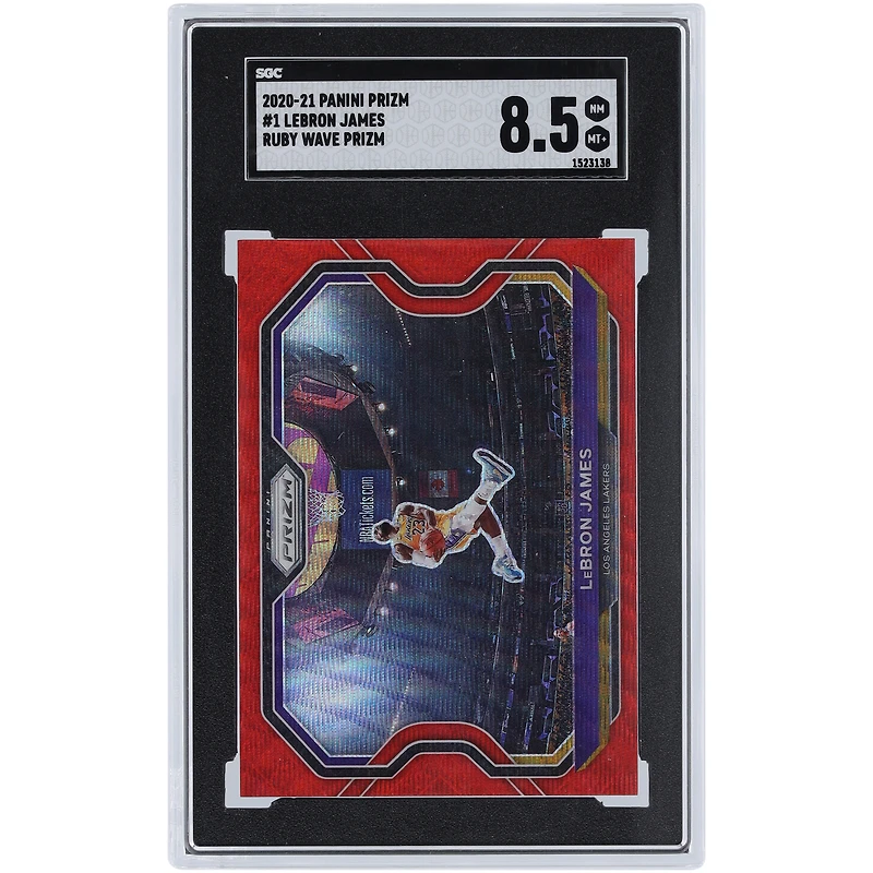 Carte Panini Prizm Ruby Wave Prizm #1 SGC 8.5 authentifiée LeBron James Los Angeles Lakers 2020-21