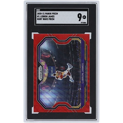 Carte Panini Prizm Ruby Wave Prizm #1 SGC 2020-21 des Los Angeles Lakers de LeBron James authentifiée 9