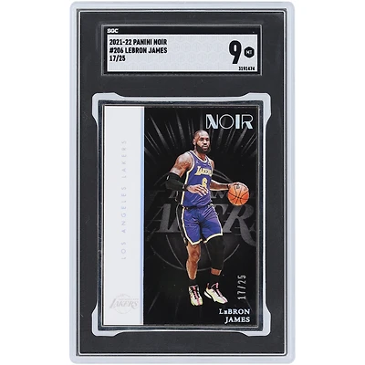 LeBron James Los Angeles Lakers 2021-22 Panini Noir Statement Edition Cadre en métal #206 #17/25 SGC Authentifié 9 Cartes
