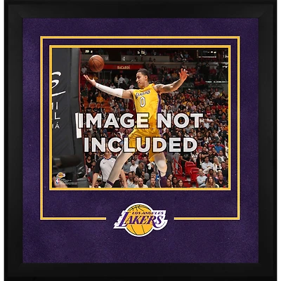 Cadre d'installation horizontal de luxe 16" x 20" des Los Angeles Lakers avec logo de l'équipe