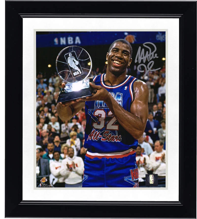 Photographie autographiée du trophée du match des étoiles de 1992 de Magic Johnson, Los Angeles Lakers, 8" x 10"
