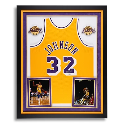 Maillot Swingman Mitchell & Ness encadré doré de luxe autographié par Magic Johnson des Los Angeles Lakers