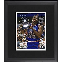 Photographie encadrée autographiée de Magic Johnson des Los Angeles Lakers, trophée du match des étoiles de 1992, 20 x 25 cm